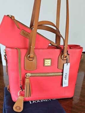 NWT 🌷 Dooney & Bourke Saffiano Leather Geranium Morgan Satchel & Purse